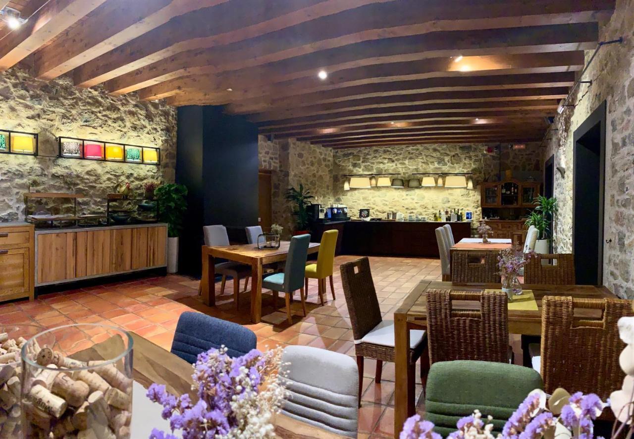 Hotel Restaurante El Ventos Sant Feliu De Pallerols Exterior photo
